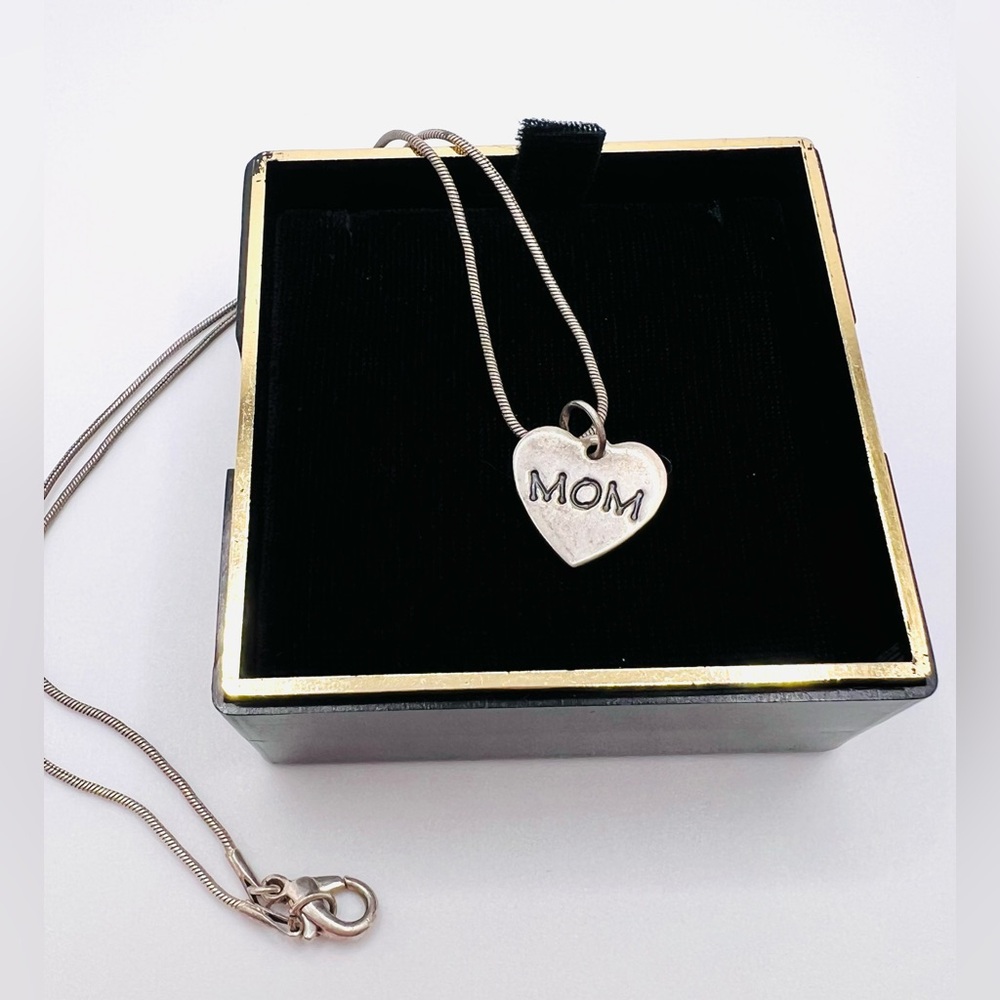 Vintage Lucy Ann Sterling Silver Mom Heart Necklace Pendant 16in
